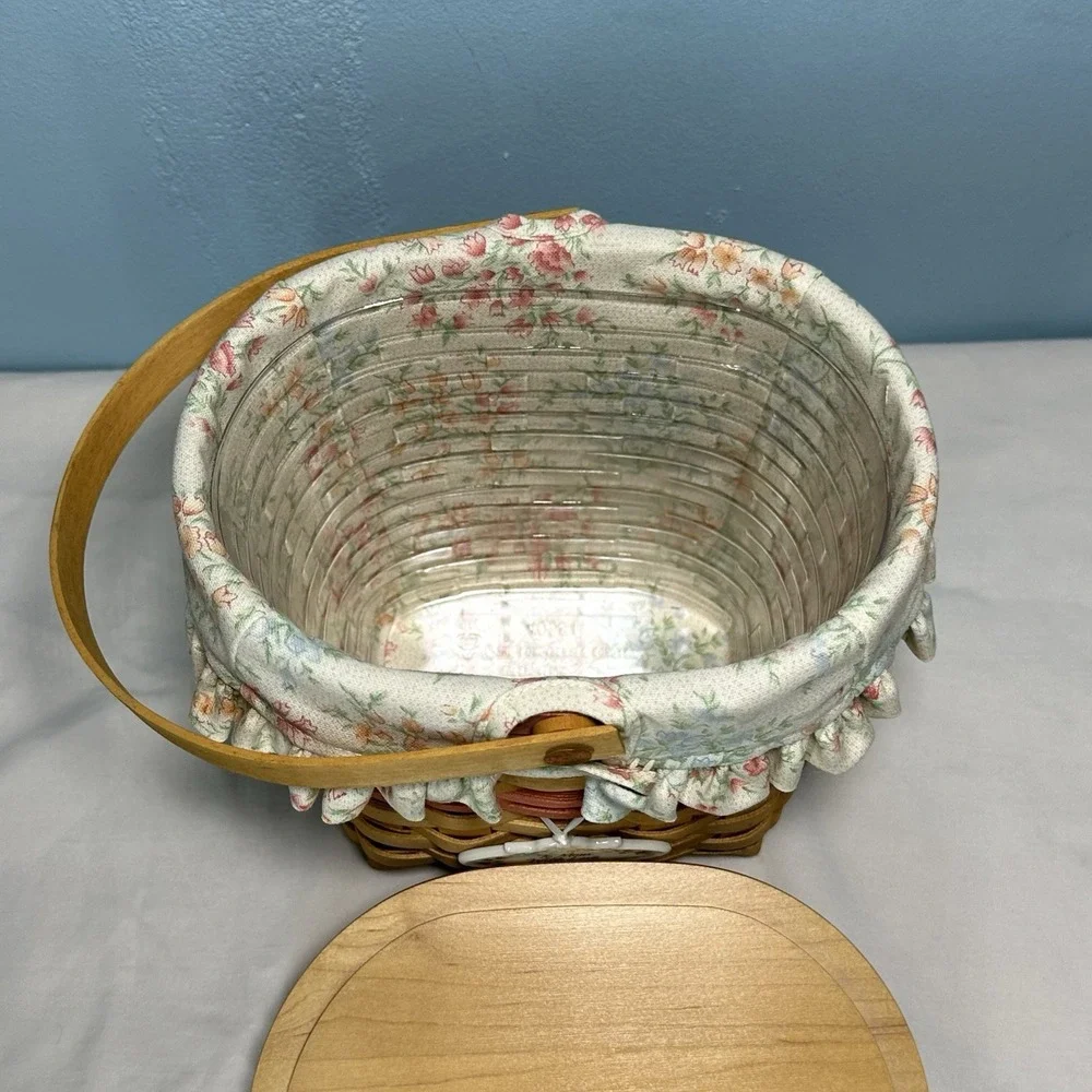 2001 Longaberger 